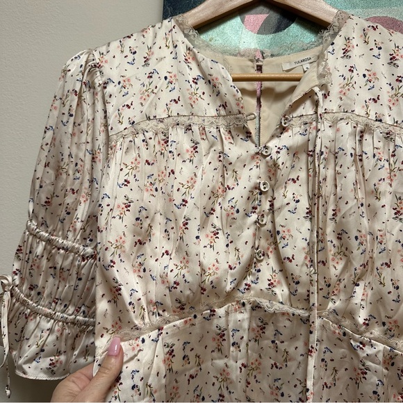 Tularosa Satin Floral Cream Mini Dress - Picture 8 of 11